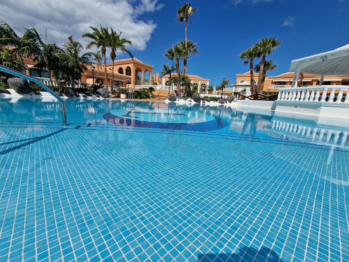 Exclusive Attic Las Vistas 3 With Breathtaking Sea View, Only 100 M To The Sea, Heated Pool, Aircon, Wifi Arona  Exterior foto